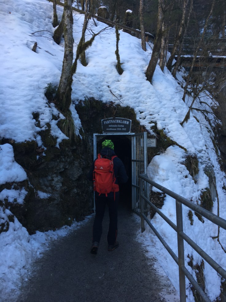 FEC733ED-E973-4B6E-9D26-2EA1D28B932E